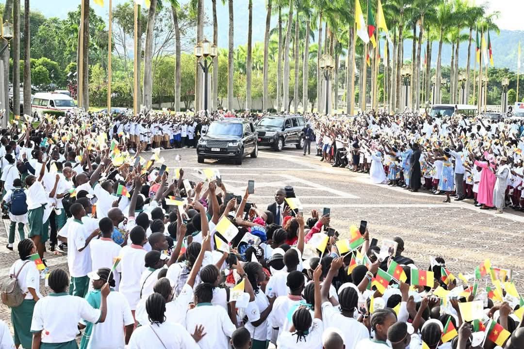arrivo del Papa a Yaoundé